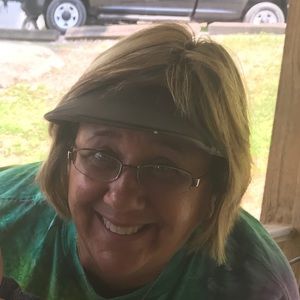 Meet your Posher, Cindy